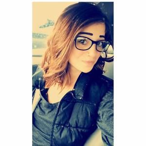 Meet your Posher, Danielle